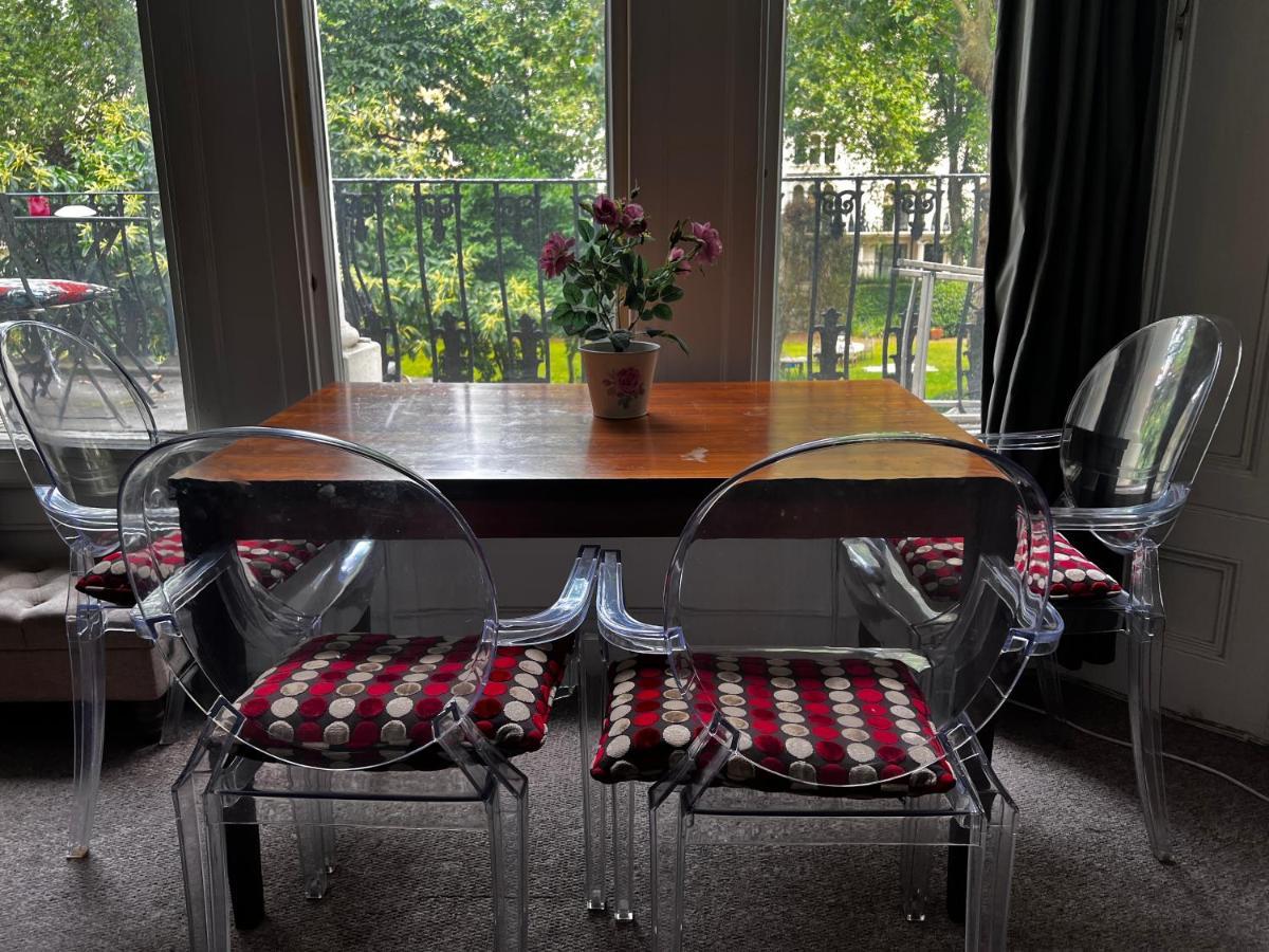 Hyde Park Studio Has Private Balcony With Tranquil Garden View London Exterior photo